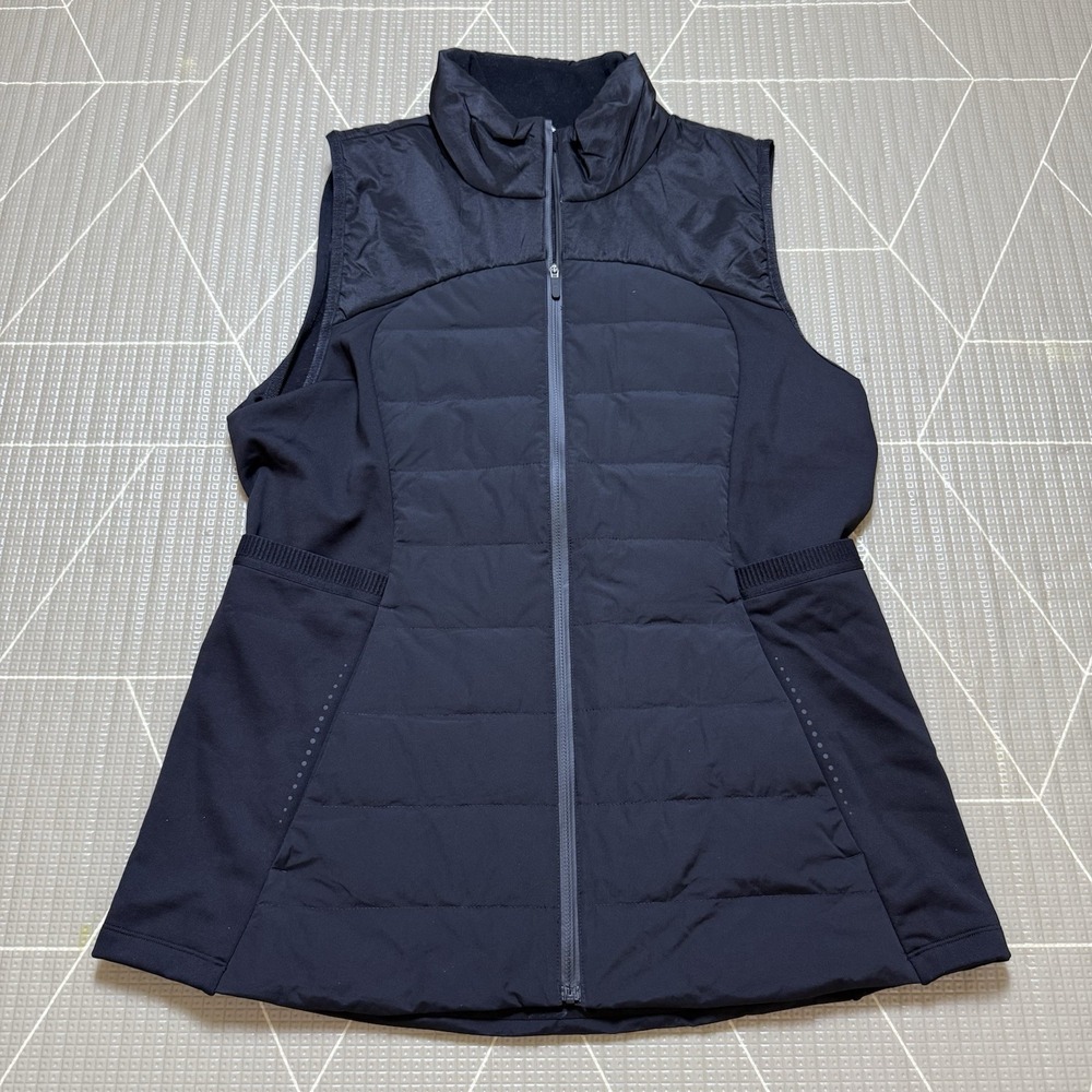Lululemon Down for It All Vest 12 Black Third Release LW4BY8S Insulated